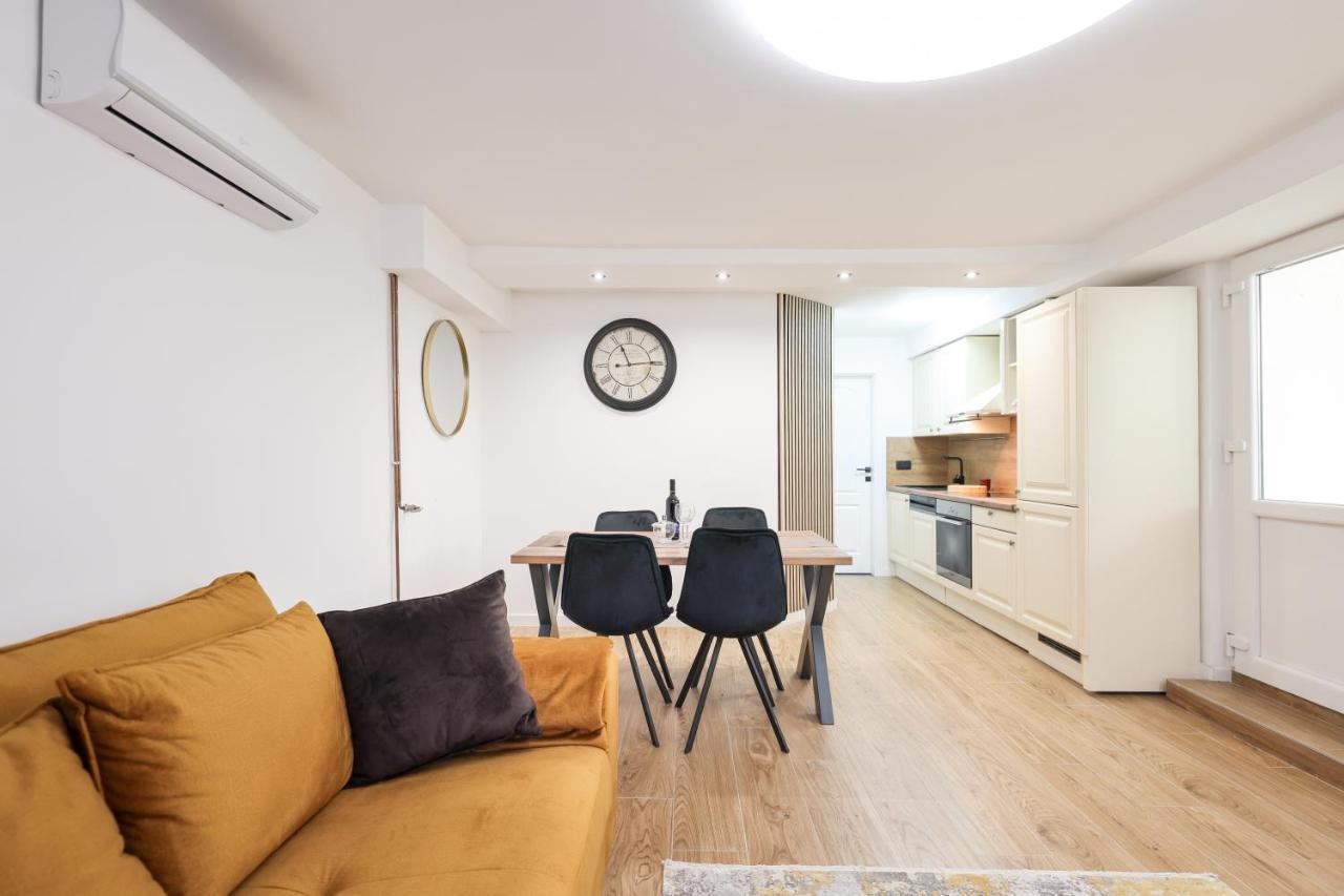 Oscar & Leo Apartments Zadar Bagian luar foto